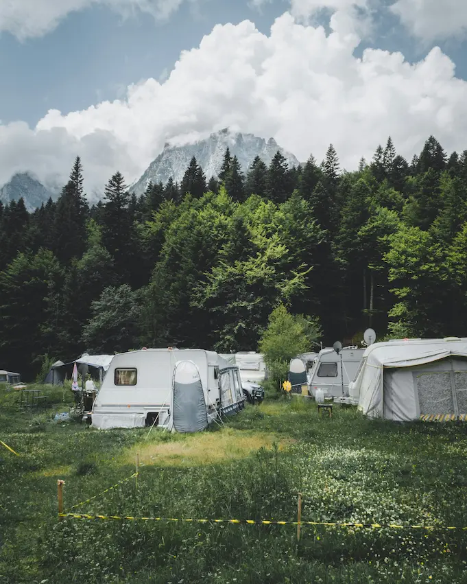nature caravan camping